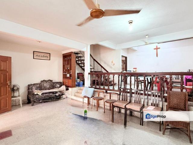 House for sale in Country Heights Damansara, Kuala Lumpur