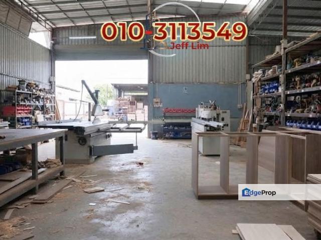Warehouse for rent in Seri Kembangan, Majlis Bandaraya Subang Jaya