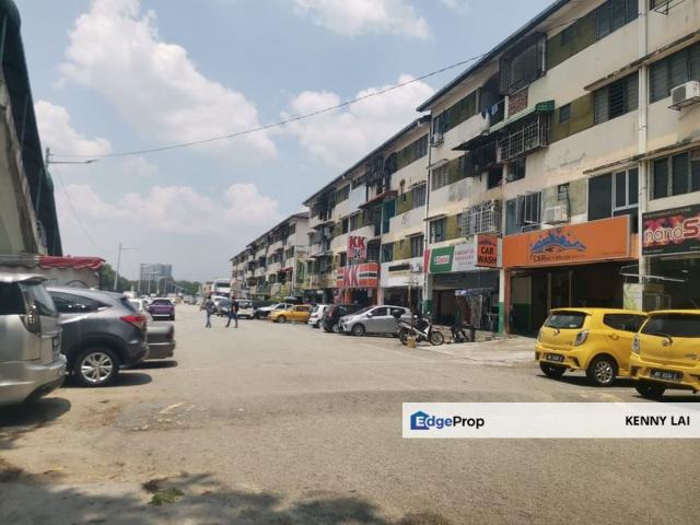 Flat for sale in Kajang, Langat