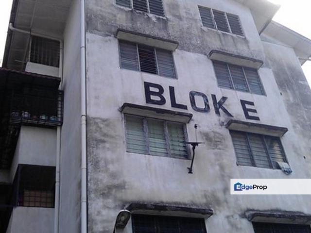 Flat for sale in Kajang, Langat