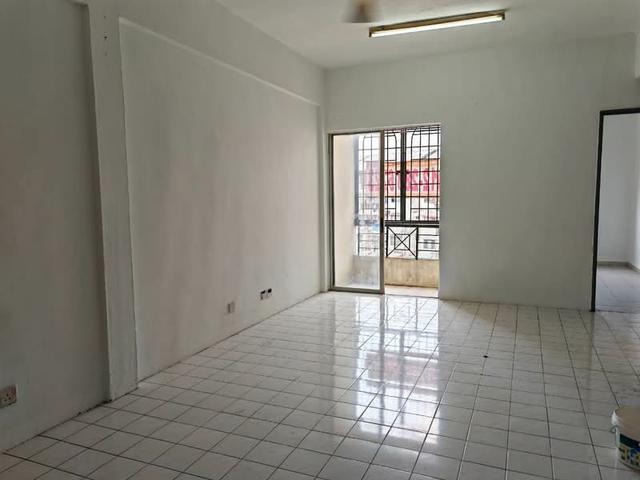 Apartment for sale in Petaling, Subang Jaya