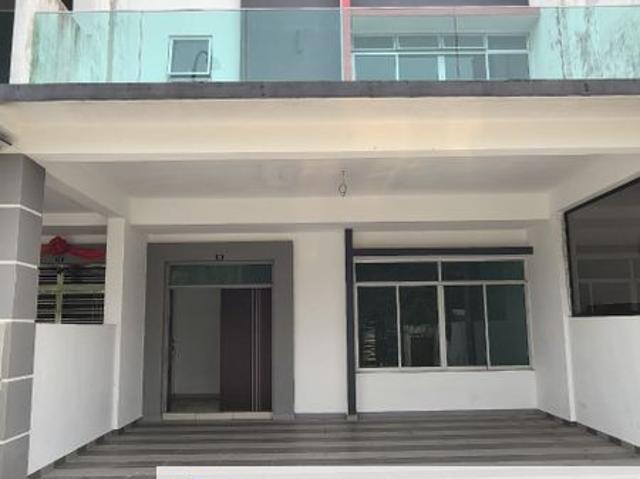 House for sale in Pontian