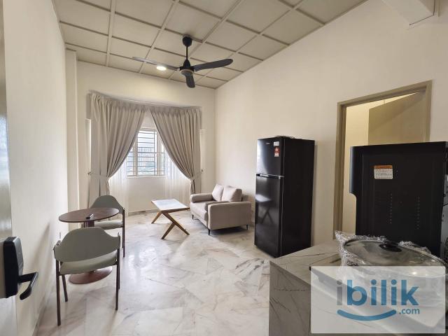 Room for rent in Taman Danau Desa, Kuala Lumpur