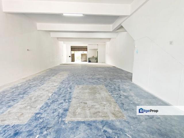 Shop for rent in Petaling, Alam Impian