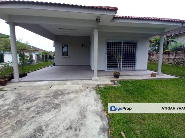 House for rent in Petaling, Alam Impian