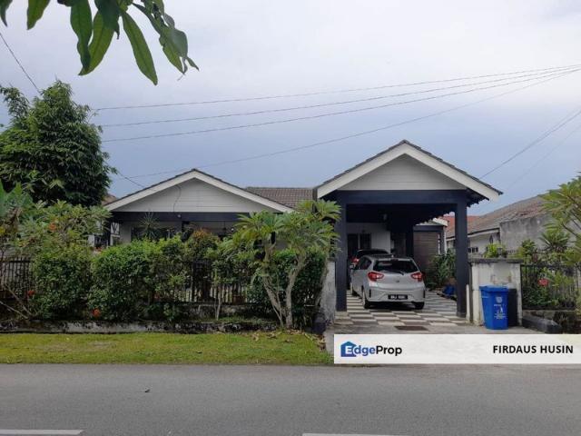 House for sale in Petaling, Alam Impian