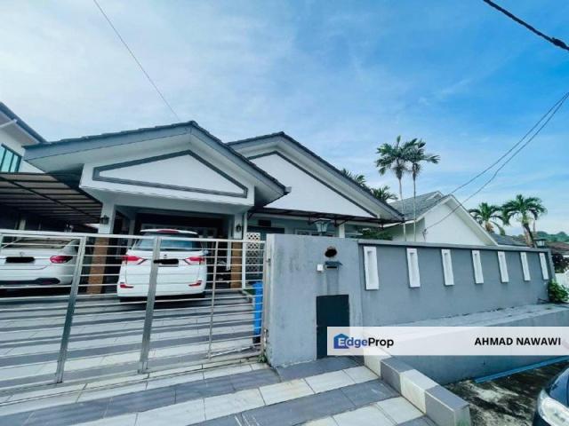 House for sale in Petaling, Alam Impian