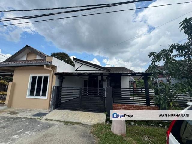 House for sale in Kajang, Langat