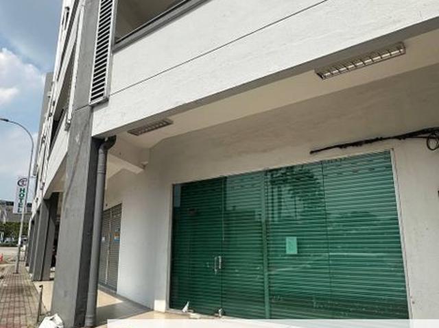 Shop for rent in Johor