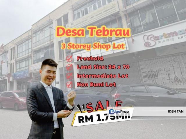 Shop for sale in Johor