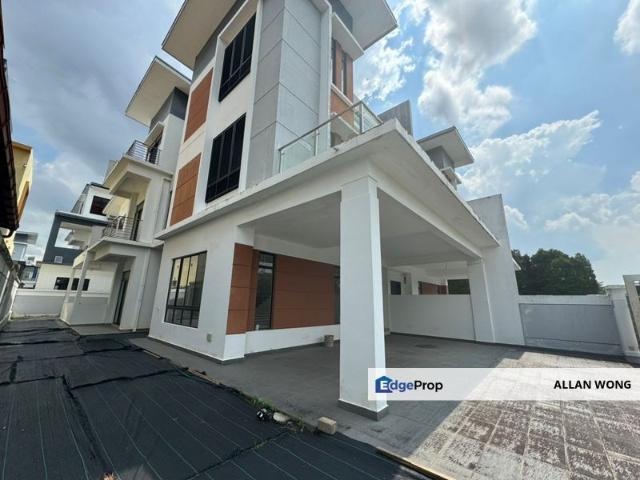 House for sale in Johor