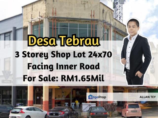 Shop for sale in Johor