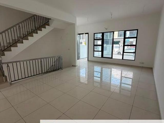 House for rent in Desa Jaya, Johor Bahru