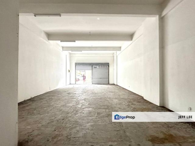 Shop for rent in Johor