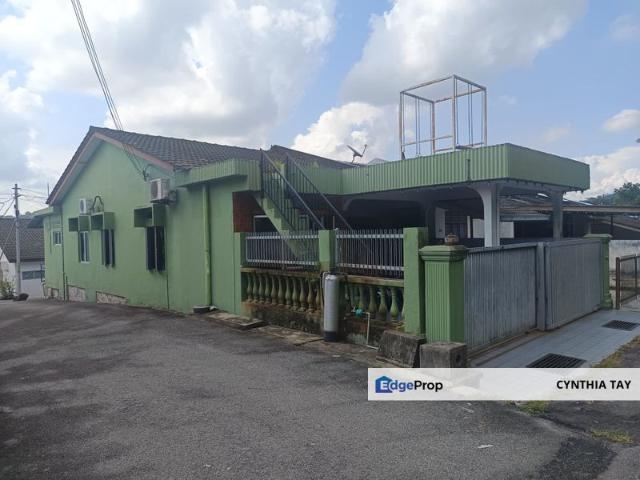 House for sale in Sendayan Village, Negeri Sembilan