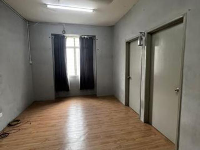 Flat for sale in Wellesley, Penang