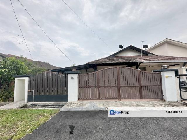 House for sale in Petaling, Subang Jaya