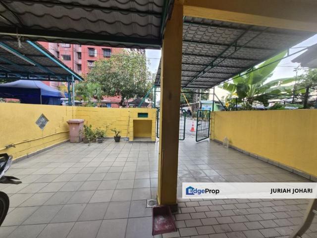 House for sale in Petaling, Subang Jaya
