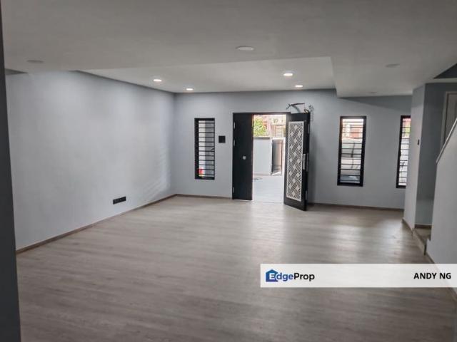 House for sale in Petaling, Subang Jaya