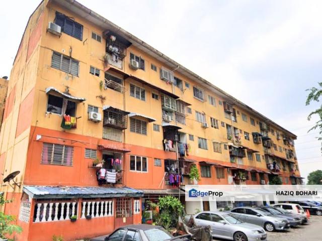 Flat for sale in Petaling, Subang Jaya