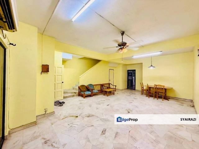 House for sale in Petaling, Subang Jaya