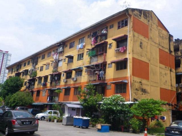 Flat for sale in Petaling, Damansara Damai