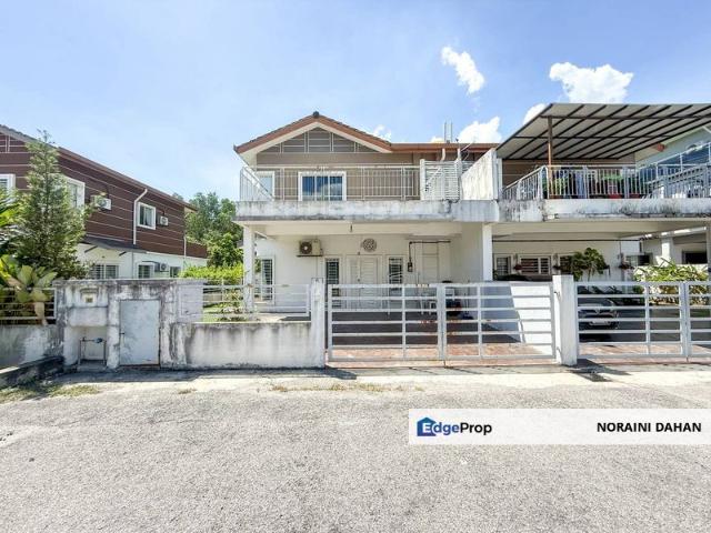 House for sale in Tanjong Sepat, Selangor