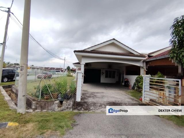 House for sale in Kuala Selangor, Selangor