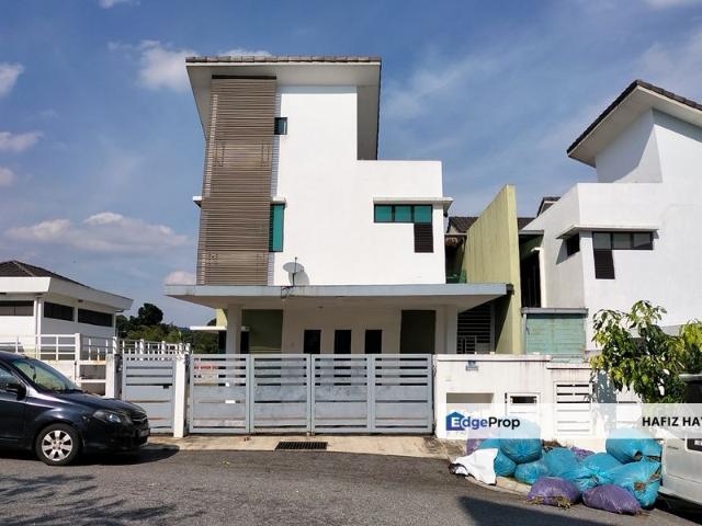 House for sale in Kajang, Langat