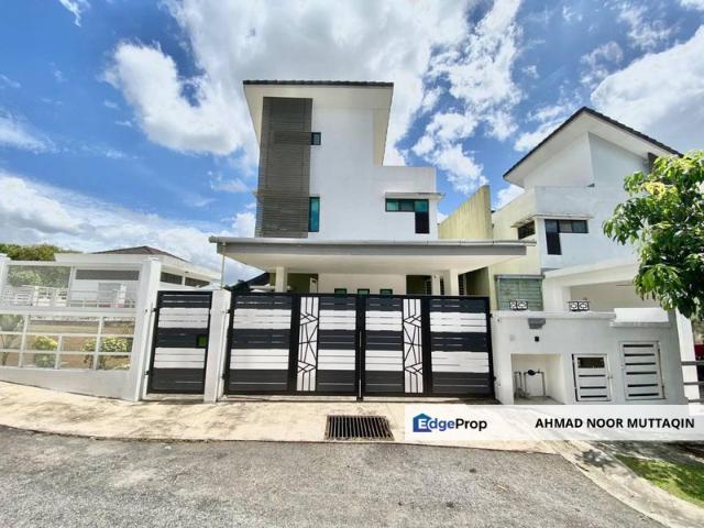House for sale in Kajang, Langat
