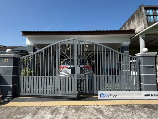 House for sale in Kajang, Langat
