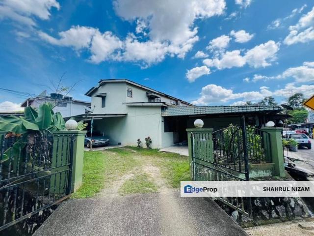 House for sale in Sendayan Village, Negeri Sembilan