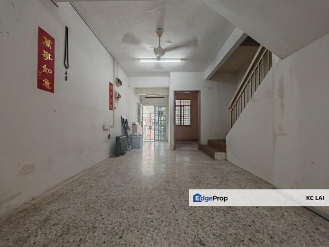 House for sale in Sendayan Village, Negeri Sembilan
