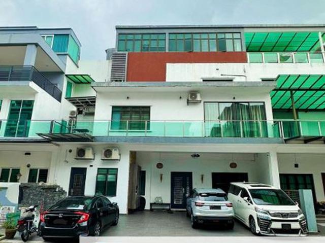 House for sale in Langat, Selangor