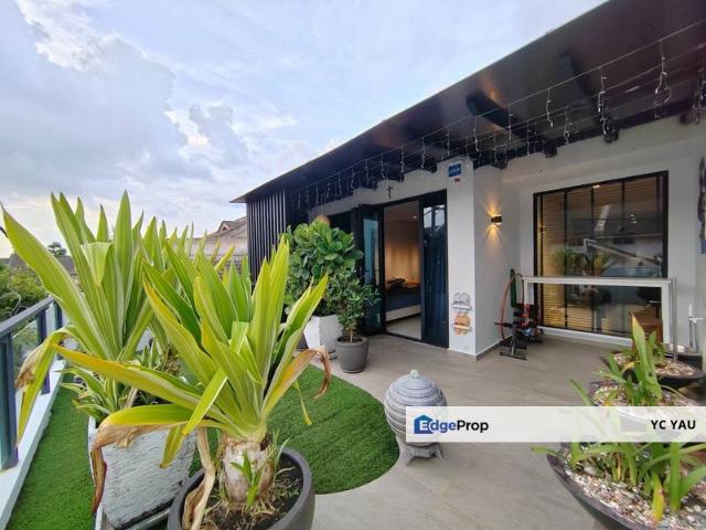 House for sale in Malaka