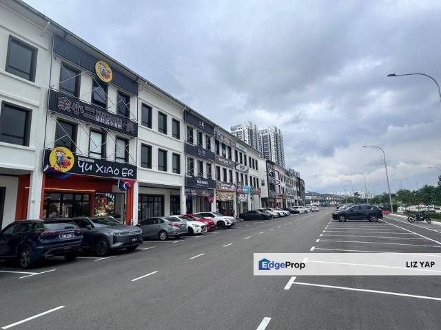 Shop for rent in Bukit Ledang, Johor