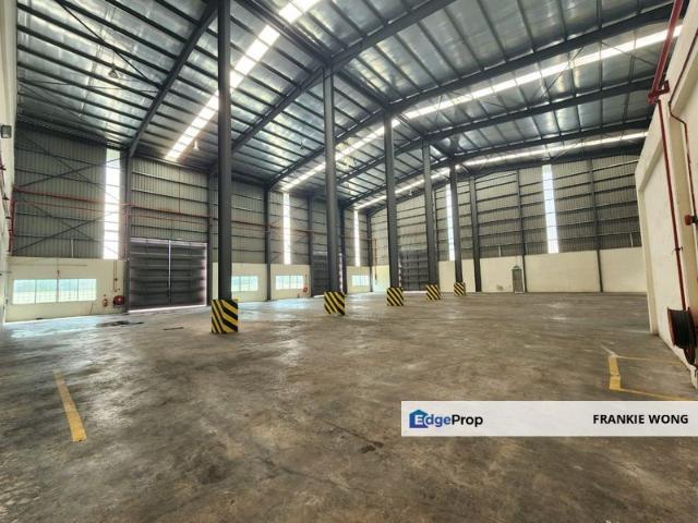 Warehouse for sale in Selayang, Selangor
