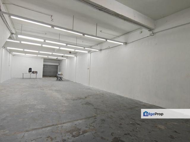Shop for rent in Selayang, Selangor