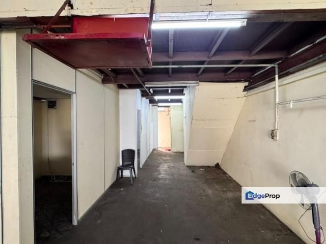 Warehouse for rent in Kepong Sentral Condominium, Majlis Perbandaran Selayang