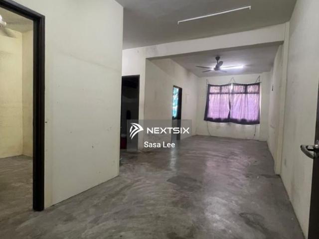Apartment for rent in Ulu Tiram, Johor