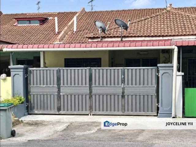 House for sale in Ehsan Jaya, Plentong
