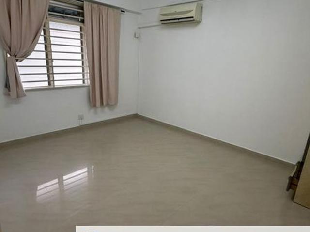 Flat for sale in Ehsan Jaya, Plentong