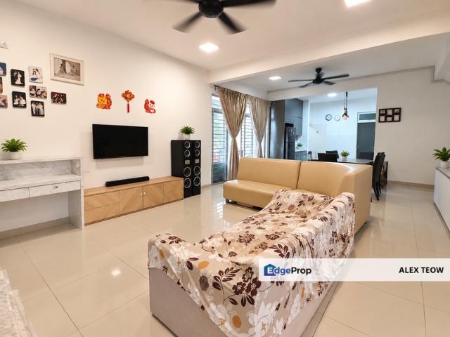 House for sale in Ulu Tiram, Johor