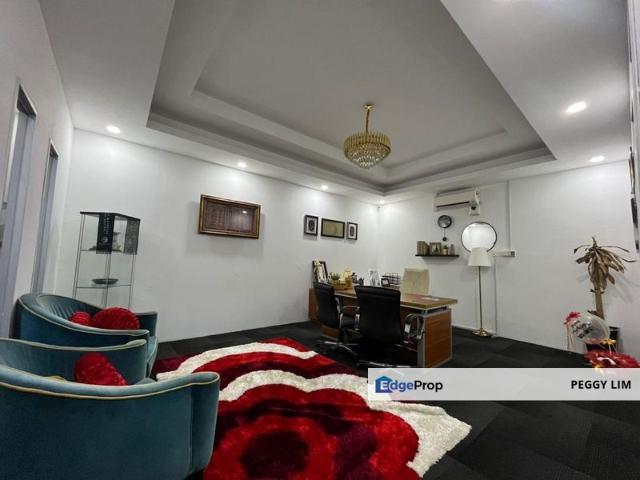 Shop for sale in Johor