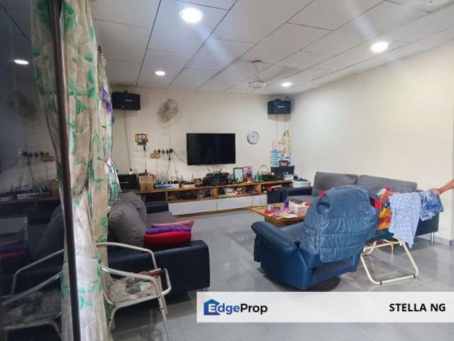 House for sale in Pekan Nanas, Johor