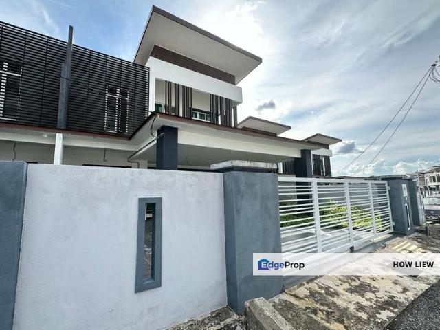 House for sale in Malaka
