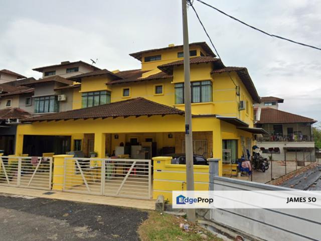 House for sale in Malaka