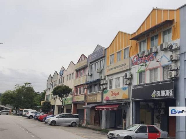 Shop for sale in Petaling, Subang Jaya
