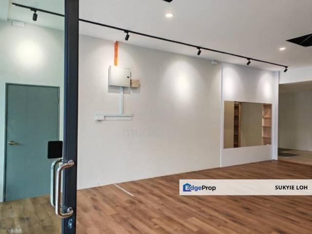 Shop for sale in Petaling, Subang Jaya