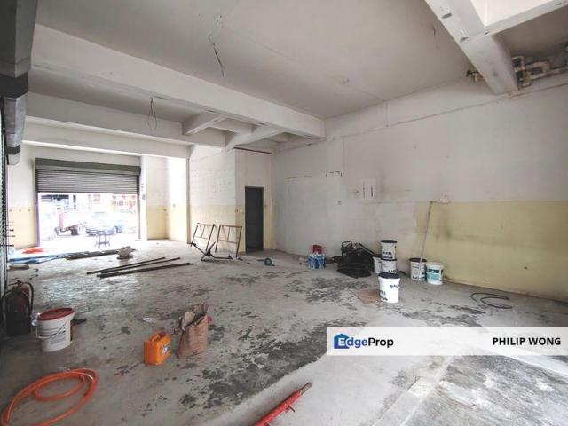 Shop for rent in Petaling, Subang Jaya